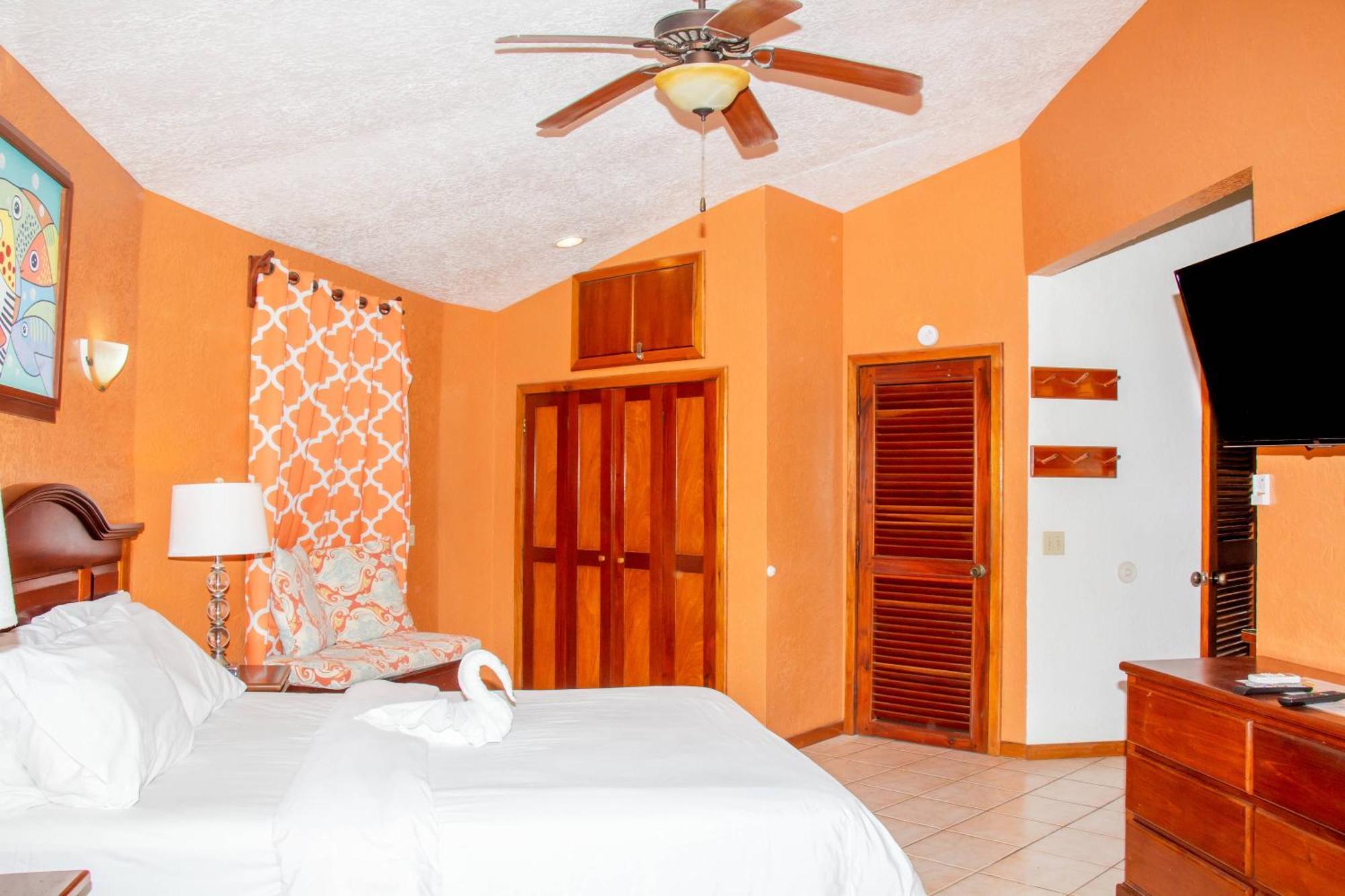 White Sands Cove San Pedro  Rom bilde